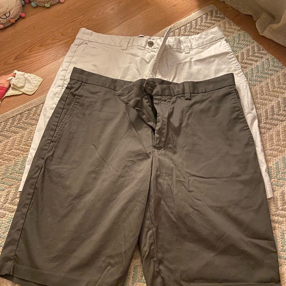 2 Pairs Mens - Aiden Sport Banana Republic Shorts